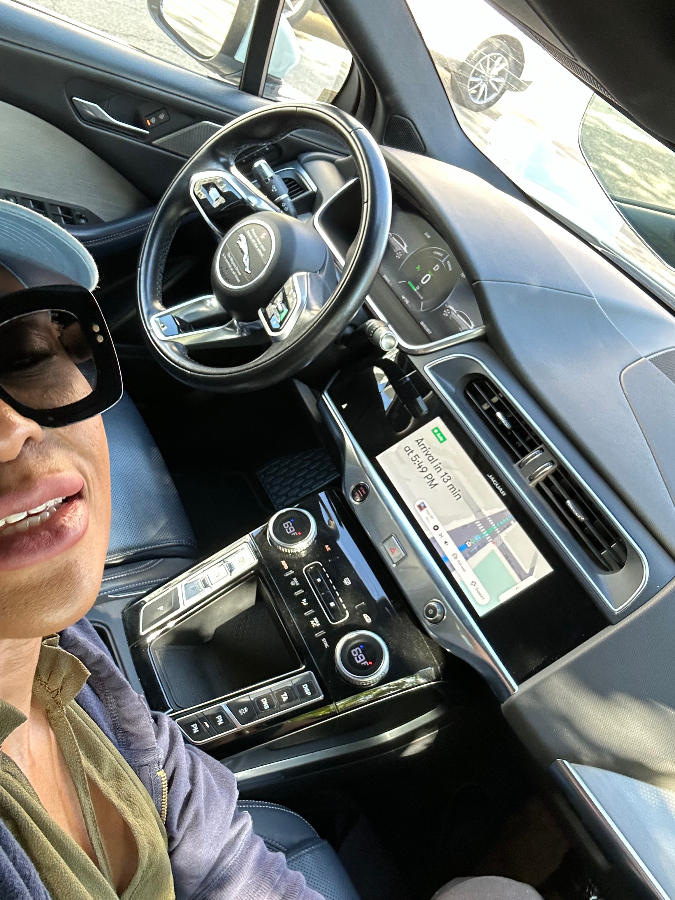 Daedrian McNaughton riding in a Waymo in Miami