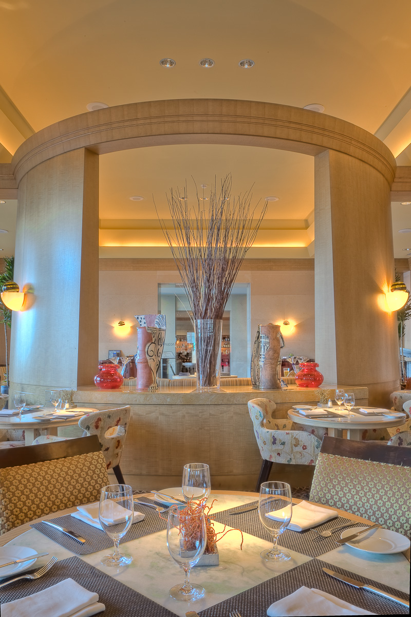 CANDLELIGHT DINNER CELEBRATES EARTH HOUR AT FOUR SEASONS MIAMI