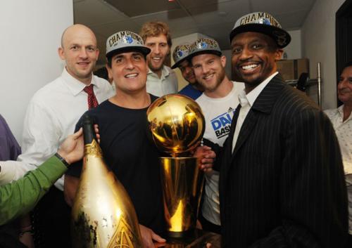 NBA CHAMPIONS THE DALLAS MAVERICKS CELEBRATE VICTORY WITH ARMAND DE BRIGNAC ("ACE OF SPADES"), RATED THE WORLD'S #1 CHAMPAGNE. (Armand de Brignac, Seth Browarnik/WorldRedEye.com, LIV at Fontainebleau) 