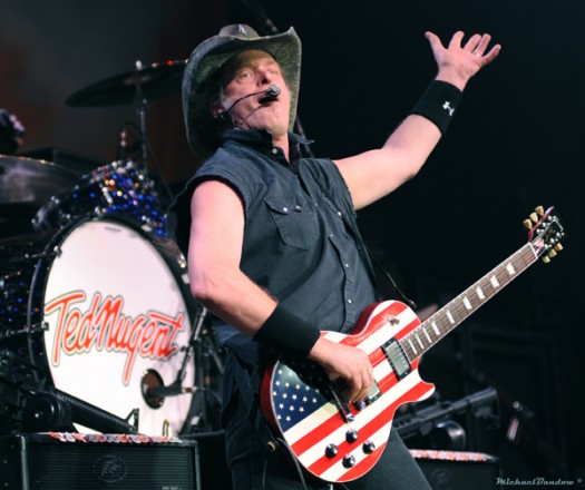 Ted-Nugent-525x440