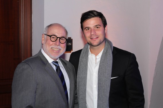 Oliver Ruiz, Daniel De la Vega