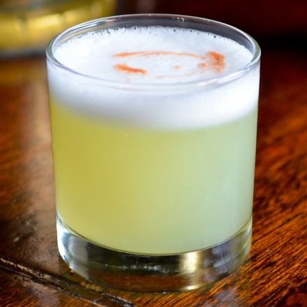 pisco-sour-cocktail-recipe