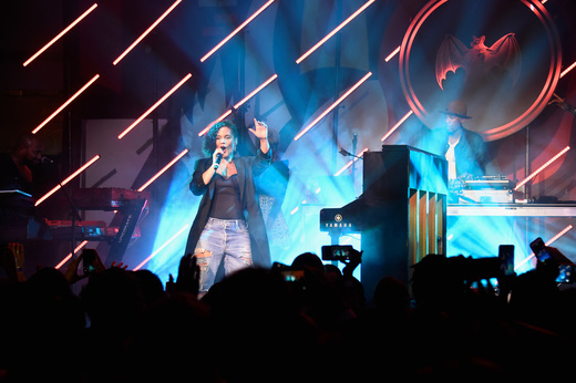 Singer Alicia Keys performs onstage at The Dean Collection X BACARDI Untameable House Party on December 3, 2015 in Miami, Florida. 