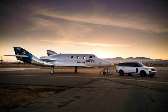 RANGE ROVER HELPS UNVEIL NEW VIRGIN GALACTIC SPACESHIPTWO AT GLOBAL REVEAL AND NAMING CEREMONY