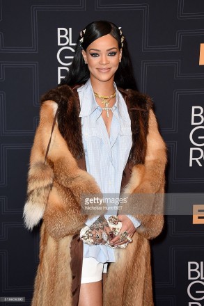 Rihanna wore a Le Vian yellow sapphire and diamond necklace and a Bavna diamond ring to Black Girls Rock! 2016 on April 1, 2016 in New York City.