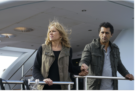 Kim Dickens as Madison Clark and Cliff Curtis as Travis Manawa on “Fear the Walking Dead”
