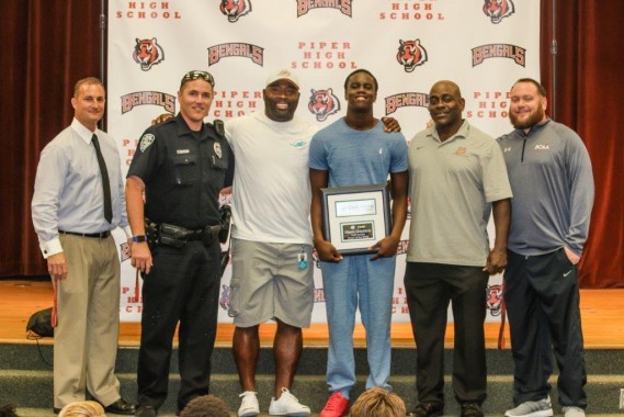 Miami Dolphins Announce Week Six Youth Programs Awards With Partner Ross Initiative in Sports for Equality (RISE)  