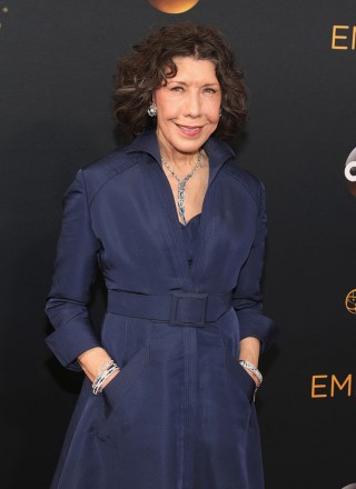 LOS ANGELES, CA - SEPTEMBER 18: Actress Lily Tomlin attends the 68th Annual Primetime Emmy Awards at Microsoft Theater on September 18, 2016 in Los Angeles, California.  (Photo by Todd Williamson/Getty Images)