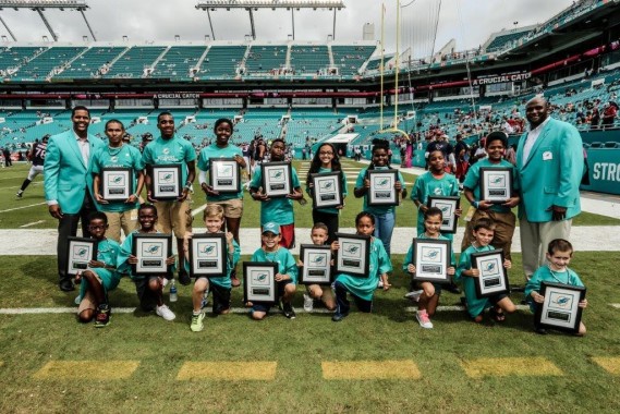 Miami Dolphins Partner with Ross Initiative in Sports for Equality (RISE) on Youth Team Awards for 2016 Season