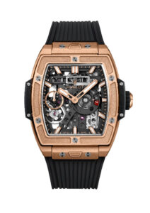 Miami Dolphins wide receiver, Tyreek Hill (@cheetah), wore the Hublot Spirit of Big Bang King Gold to a celebration dinner hosted by the brand and Haute Living Magazine at Cipriani in downtown Miami.