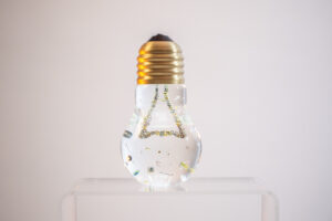 "Bright Idea": A Captivating Timepiece-Inspired Art Creation by Berd Vay'e