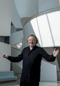 SEASON OPENER: DENÈVE CONDUCTS DEBUSSY AND BRITTEN