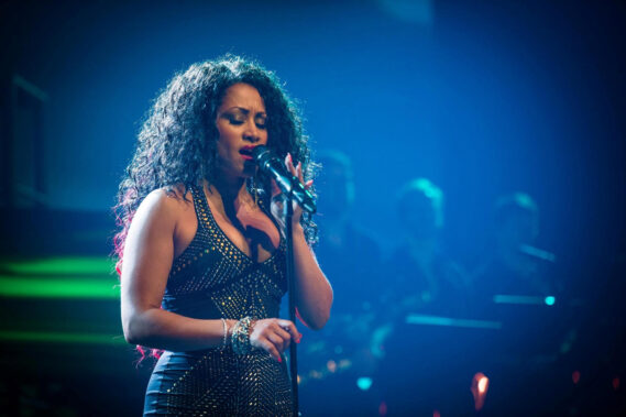 Photo courtesy of Laura Vivas Special guest Laura Vivas will perform with Remix at “Santa on the Green,” taking place every Thursday evening from November 30 to December 21, 6 p.m. – 9 p.m. at Shops at Merrick Park.