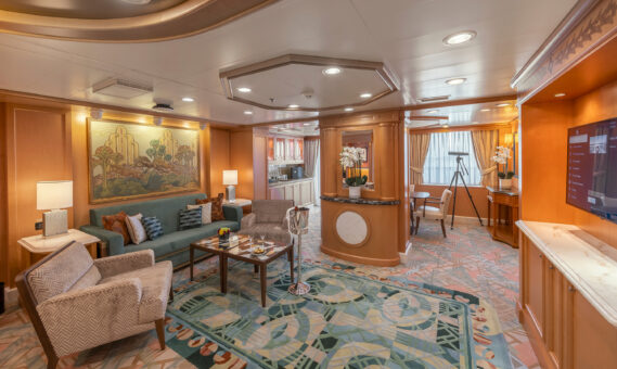 Queen’s Grills 2 Suite aboard Queen Elizabeth