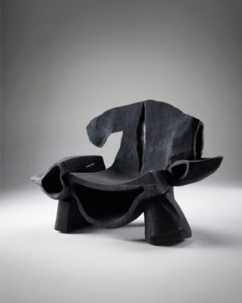 Presenting under the Design Miami 2.0 Special Project, Mehdi Dakhli (Paris) reveals the Muravey Chair, a contemporary reinterpretation of the original Sidi Bou Chair. 