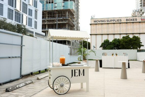 On Tuesday, December 2, Naftali Group welcomed guests to JEM Private Residences’ sales gallery for an exclusive Art Basel preview of its newest installation. The evening featured an exclusive look at JEM Private Residences’ custom-built “JEM,” created to honor and celebrate Miami’s art scene, and guests witnessed the installation’s ascent into the Miami skyline while enjoying hors d’oeuvres and cocktails. The moment was a true fusion of art, architecture and design, underscoring Naftali Group’s commitment to innovation. (Credit: BFA)