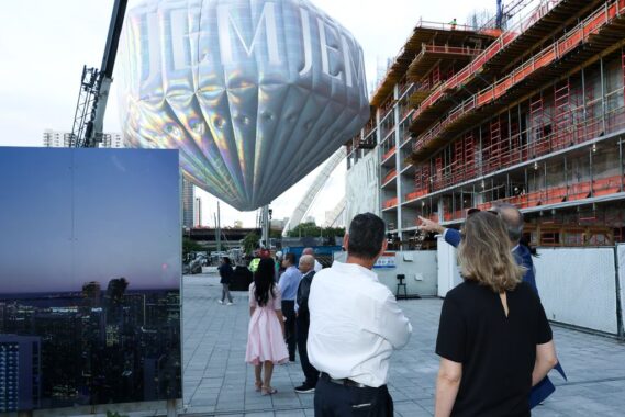 On Tuesday, December 2, Naftali Group welcomed guests to JEM Private Residences’ sales gallery for an exclusive Art Basel preview of its newest installation. The evening featured an exclusive look at JEM Private Residences’ custom-built “JEM,” created to honor and celebrate Miami’s art scene, and guests witnessed the installation’s ascent into the Miami skyline while enjoying hors d’oeuvres and cocktails. The moment was a true fusion of art, architecture and design, underscoring Naftali Group’s commitment to innovation. (Credit: BFA)