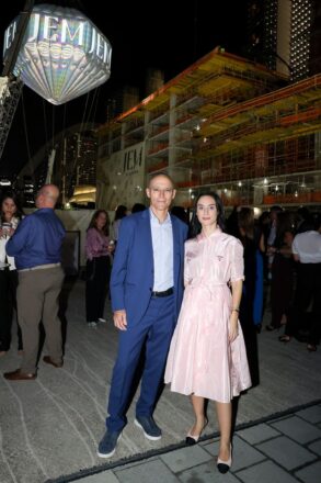 On Tuesday, December 2, Naftali Group welcomed guests to JEM Private Residences’ sales gallery for an exclusive Art Basel preview of its newest installation. The evening featured an exclusive look at JEM Private Residences’ custom-built “JEM,” created to honor and celebrate Miami’s art scene, and guests witnessed the installation’s ascent into the Miami skyline while enjoying hors d’oeuvres and cocktails. The moment was a true fusion of art, architecture and design, underscoring Naftali Group’s commitment to innovation. (Credit: BFA)