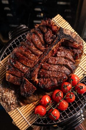 28oz Porterhouse Steak Photos (Credit: Sexy Fish)